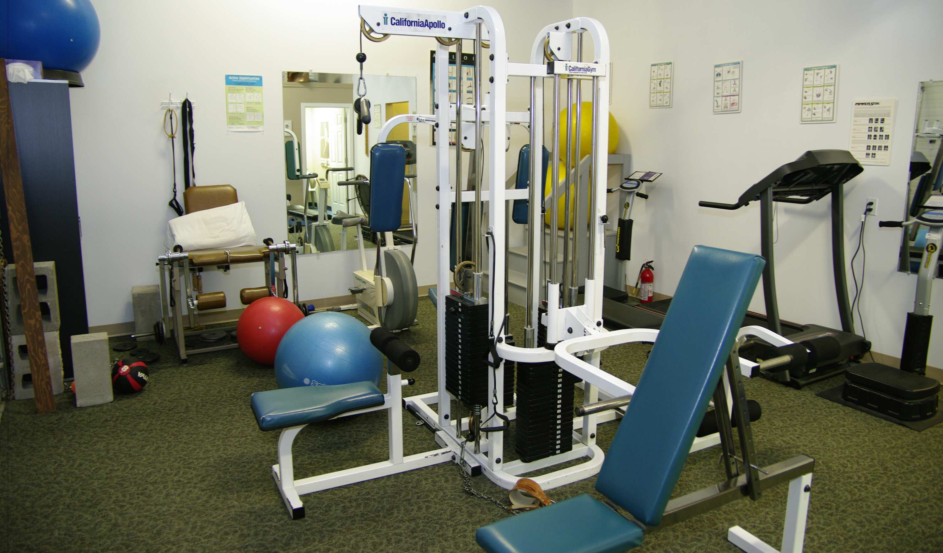 The St. James Rhab clinic provides a gym area and equipment for use by its clients